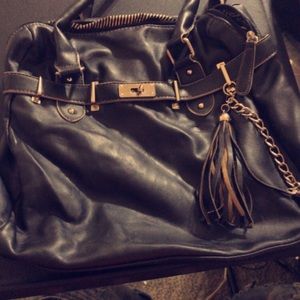 Large women’s luxury purse